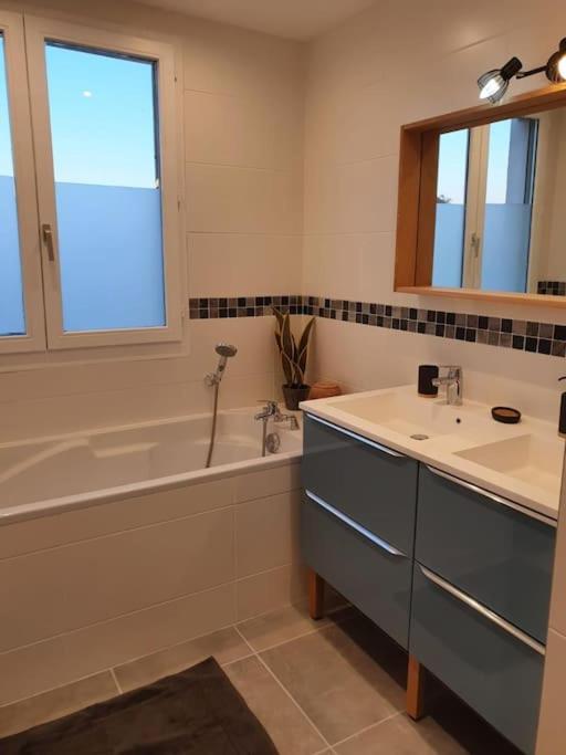 Appartement F3 Eurexpo Groupama Stadium Meyzieu Centre Luaran gambar